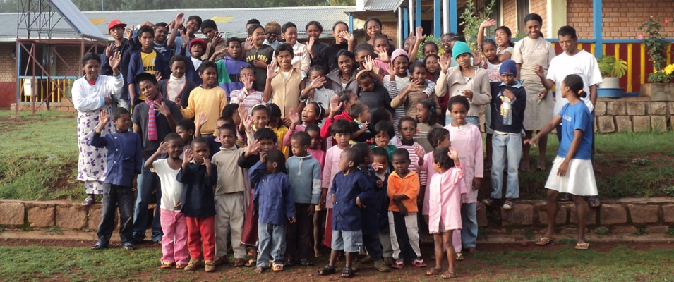 diapo6 Enfants du sourire , photo e groupe